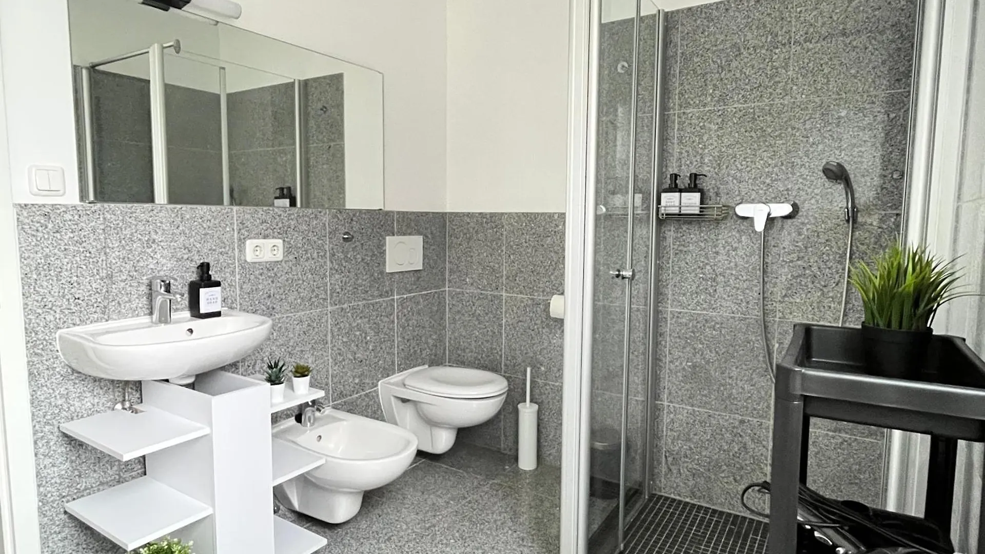 Lta Apartment Muenchen Sued No3 Friends & Family