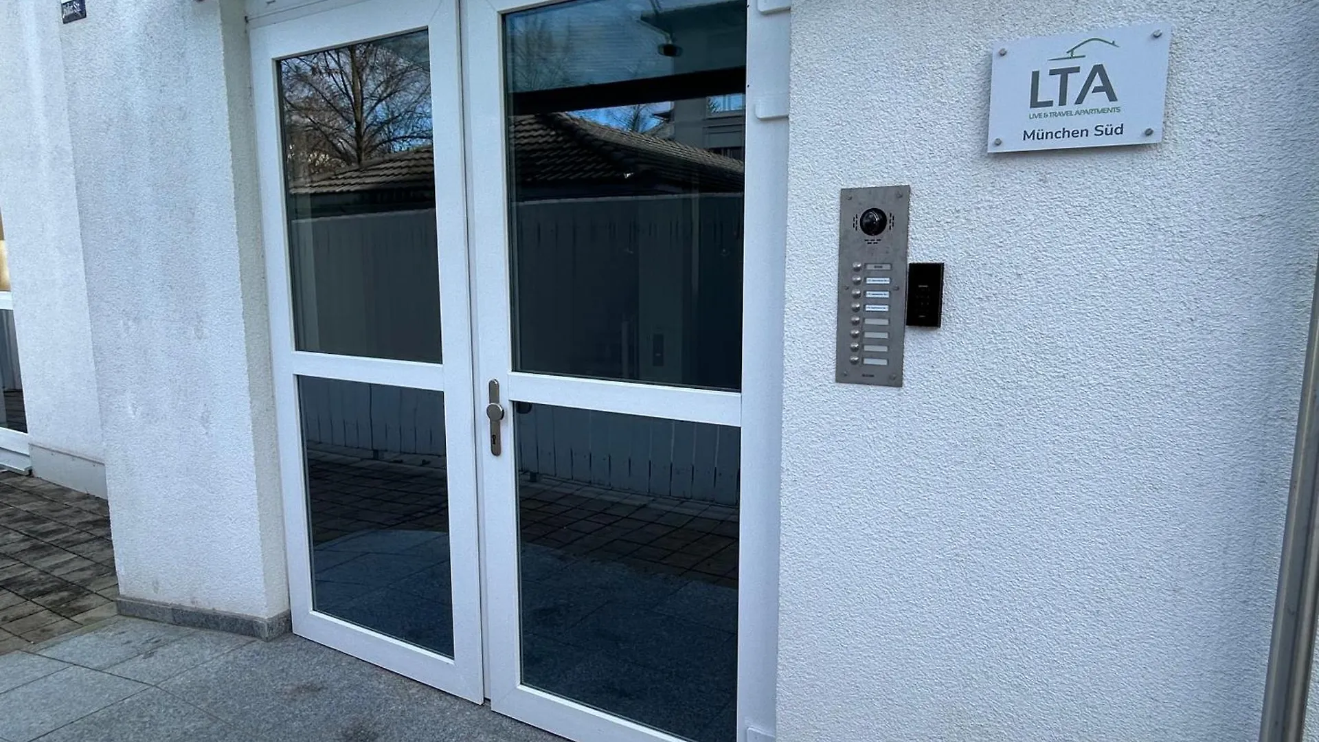 Lta Apartment Muenchen Sued No3 Friends & Family Munich